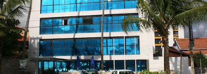 Voa Ambassador Flat