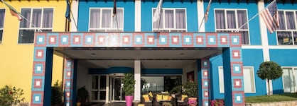 Gh Avalon Sikani