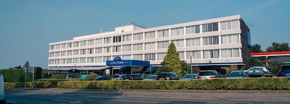 Oyo The Chiltern Hotel