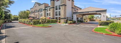 Hampton Inn Oakland-Hayward