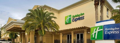 Holiday Inn Express Jacksonville Beach By Ihg