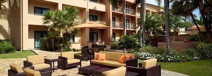 Courtyard By Marriott West Palm Beach