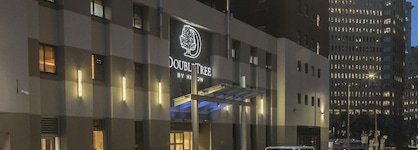 Doubletree By Hilton Hotel & Suites Pittsburgh Downtown