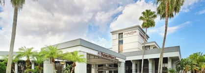 Doubletree By Hilton Hotel & Executive Meeting Center Palm Beach Gardens