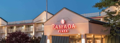 Ramada Plaza By Wyndham Portland