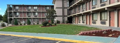 Days Inn & Suites By Wyndham Springfield On I-44