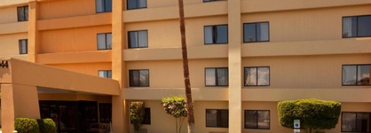 La Quinta Inn & Suites By Wyndham El Paso East