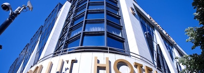 Hyllit Hotel