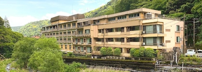 Hakone Pax Yoshino
