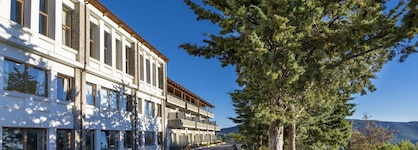 Domotel Anemolia Mountain Resort