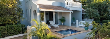 Blue Waters Resort & Spa