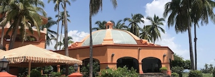 Grand Isla Navidad Golf & Spa Resort With Marina