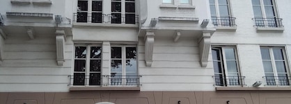Hotel De La Jatte