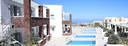 Astro Palace Hotel & Suites