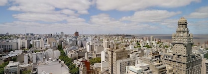 Radisson Montevideo Victoria Plaza Hotel
