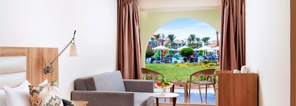 Pickalbatros Dana Beach Resort