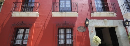 Hotel De La Parra