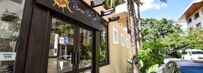 Riviera Del Sol