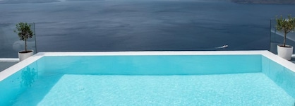 La Perla Villas And Suites - Adults Only