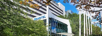 Novotel London West