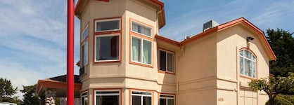 Ramada By Wyndham Seatac Airport North