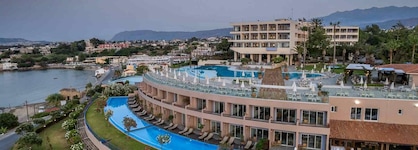 Leptos Panorama Hotel