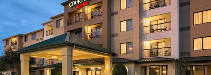 Courtyard By Marriott Dallas Mesquite