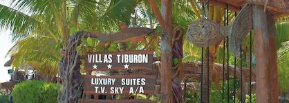 Villas Tiburon Adults Only