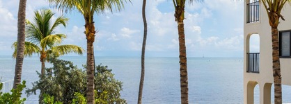 La Siesta Resort & Villas
