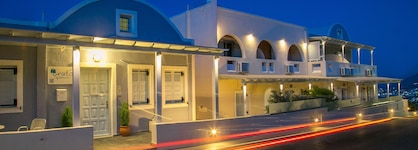 Erato Apartments
