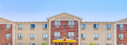 Super 8 By Wyndham Mckinney Plano Area