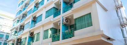 Baumancasa Beach Resort