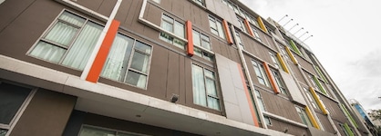 Fx Hotel Metrolink Makkasan