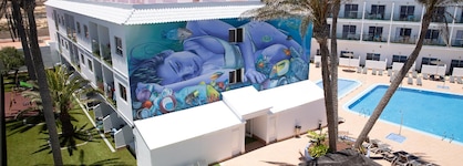 Hotel& Apartamentos Surfing Colors