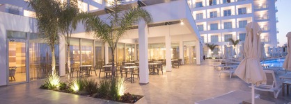 Evalena Beach Hotel
