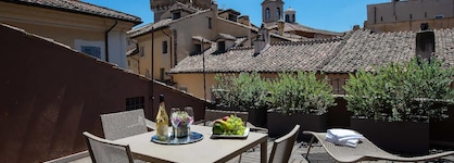 Hotel Navona Colors