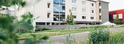 Harry’S Home Hotel & Apartments