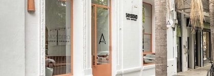 5411 Soho Hotel Boutique