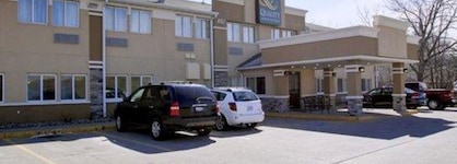 Quality Inn & Suites Des Moines Airport