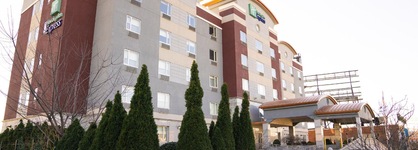 Holiday Inn Express Maspeth, An Ihg Hotel