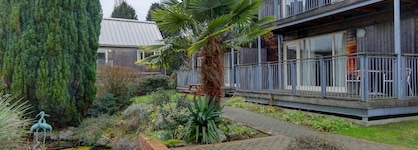 Best Western Plus Oaklands Hotel