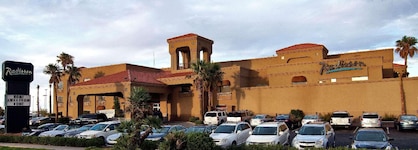 Radisson Hotel El Paso Airport