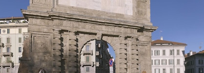 Hotel Arco Romana