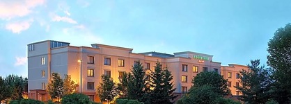 Courtyard By Marriott Ithaca Airport University
