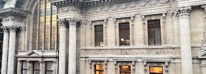 La Bourse Hotel
