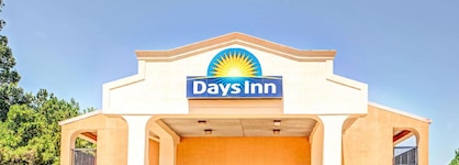 Days Inn By Wyndham Kennesaw