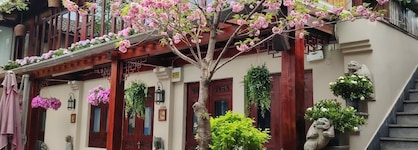 Jingshan Garden Hotel