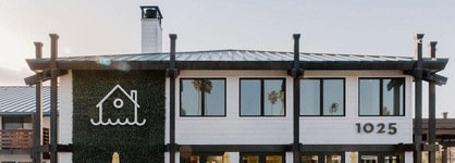 Lakehouse Hotel And Resort
