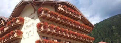 Beverly Alps Hotel & Spa