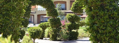 Wadi Lahmy Azur Resort